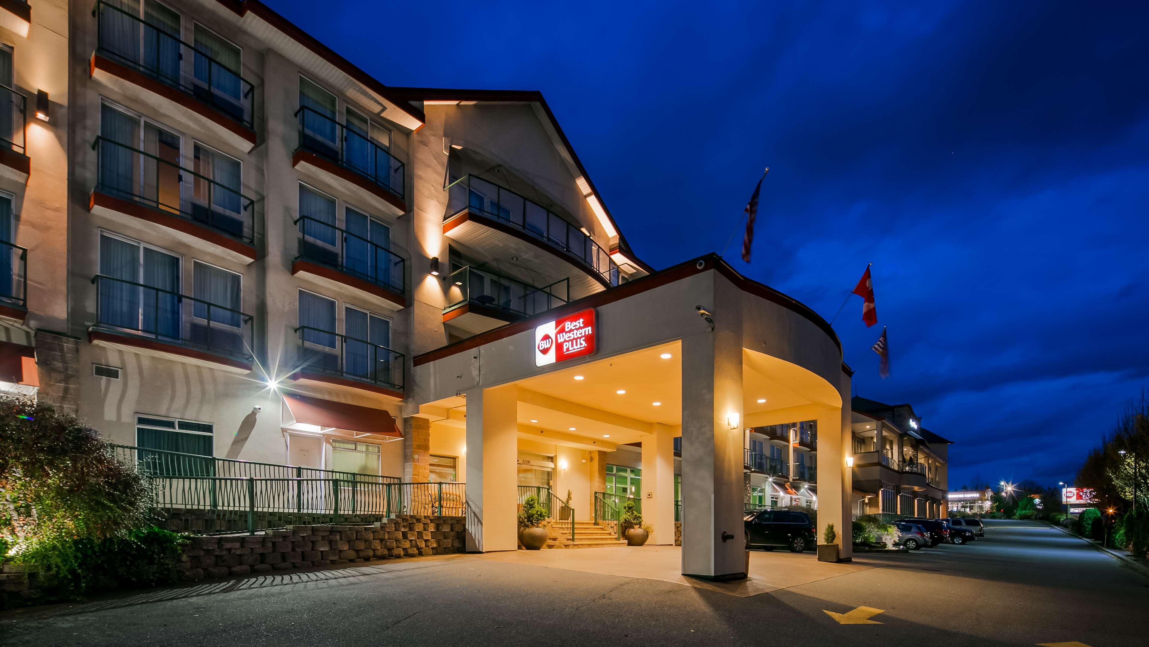 Best Western Plus Mission City Lodge Exterior photo